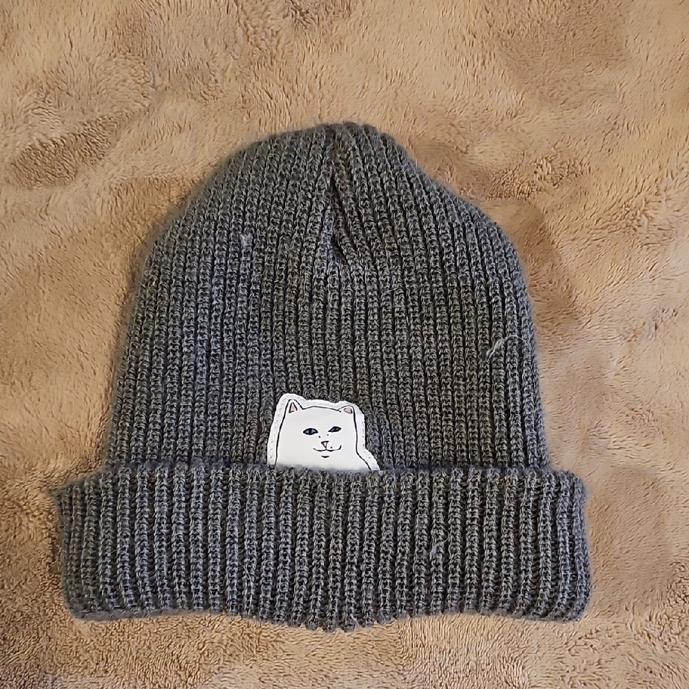 Gray Knit Beanie with Cat Patch